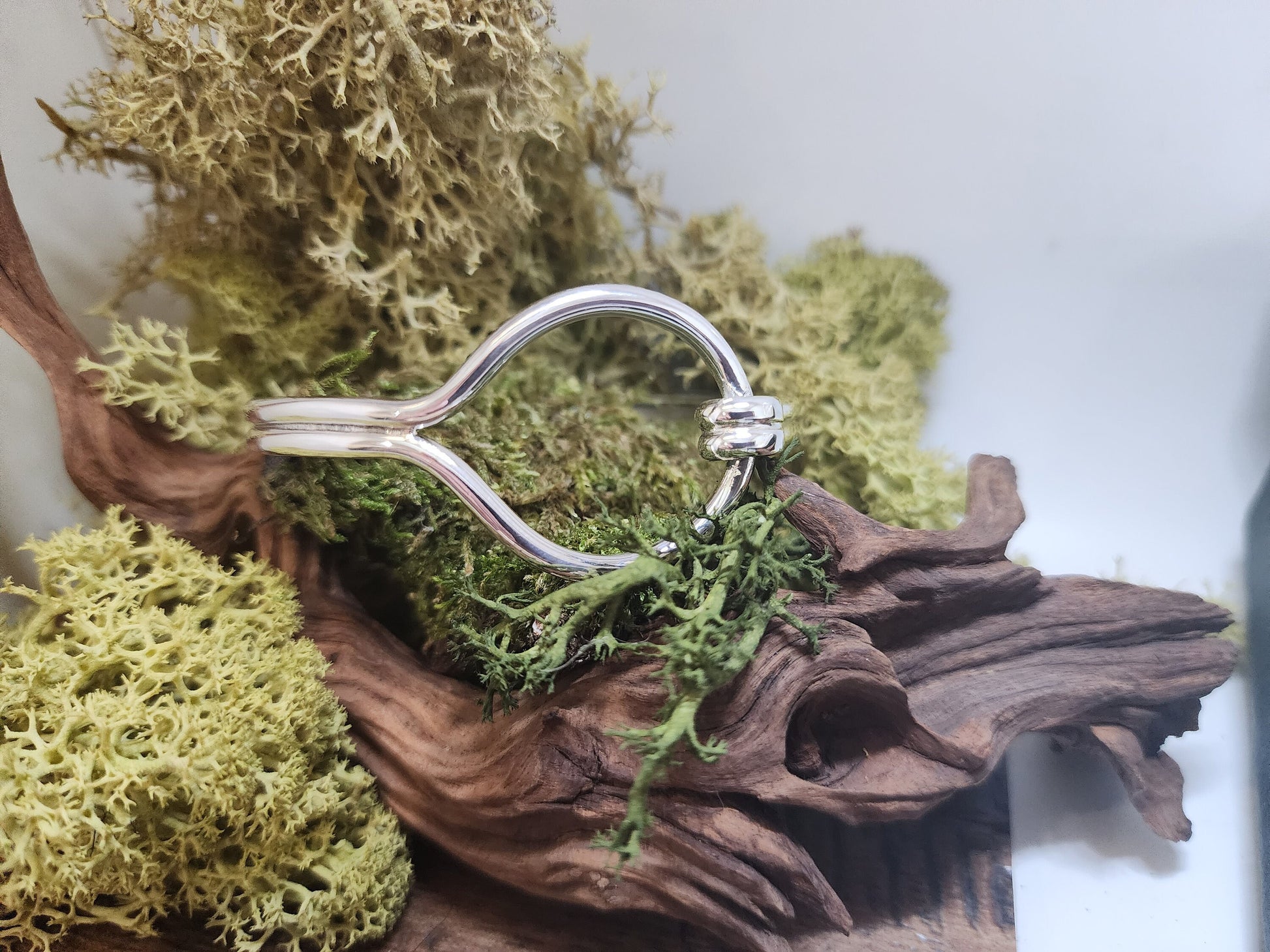 Sterling Silver Sussex Loop Bangle: Bronze Age Inspired Jewelry, historical jewellery, Handcrafted bangle, Sussex loop