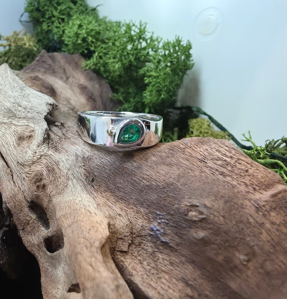 Sterling Silver Emerald Ring – Organic Handmade ring Size R/S but can be adjusted