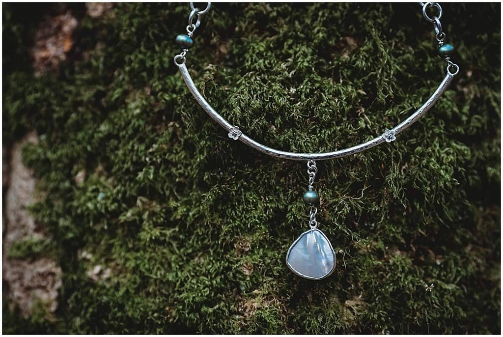 Mother of Pearl Sterling Silver Necklace, One of a Kind, In stock, Green Pearl Flower Collar