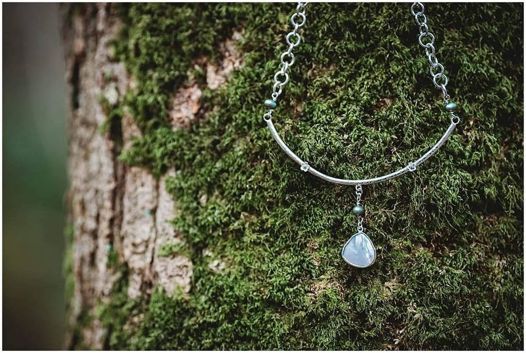 Mother of Pearl Sterling Silver Necklace, One of a Kind, In stock, Green Pearl Flower Collar