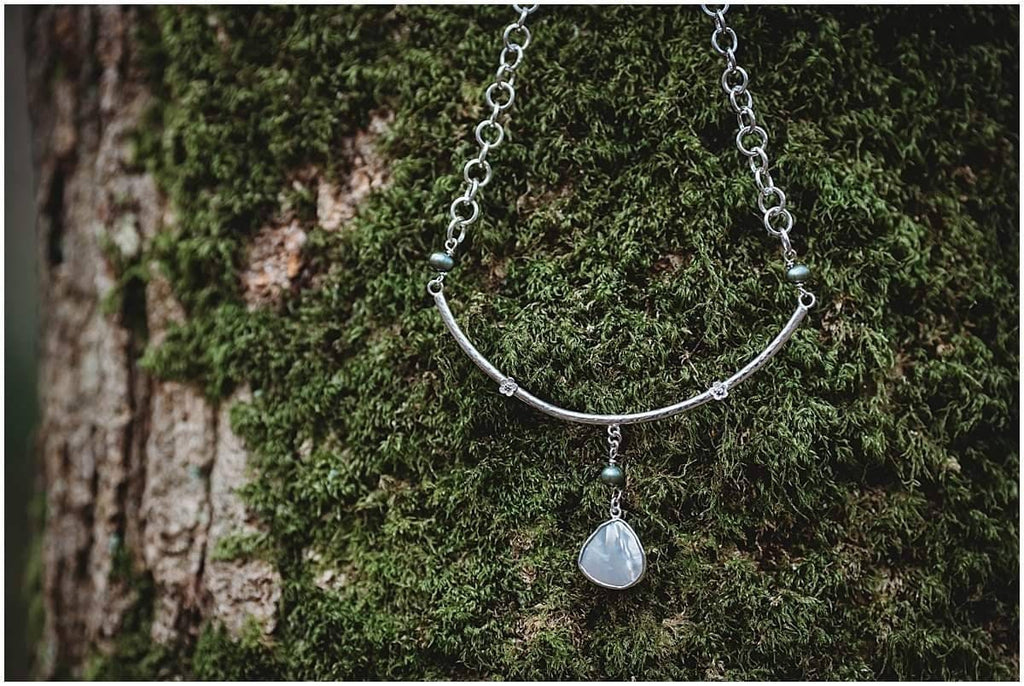 Mother of Pearl Sterling Silver Necklace, One of a Kind, In stock, Green Pearl Flower Collar