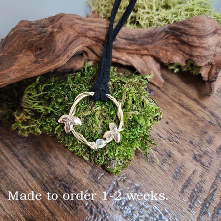 Gold and Rose Cut Diamond Ivy wreath pendant, made to order necklace, woodland themed pendant,  Forest gift, Ivy leaf, Hedera, Fae, Graduation