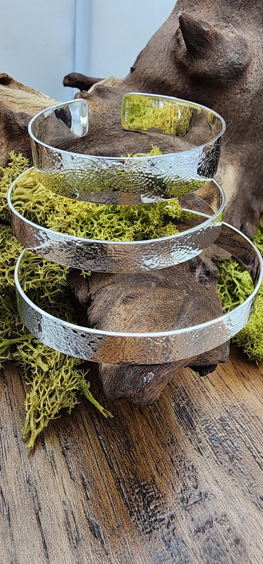 Lace imprint cuff bangle, torque bangle, Lace pattern, open bangle, patterned bracelet, Lace ribbon, Gift idea, ladies, girls gift, birthday