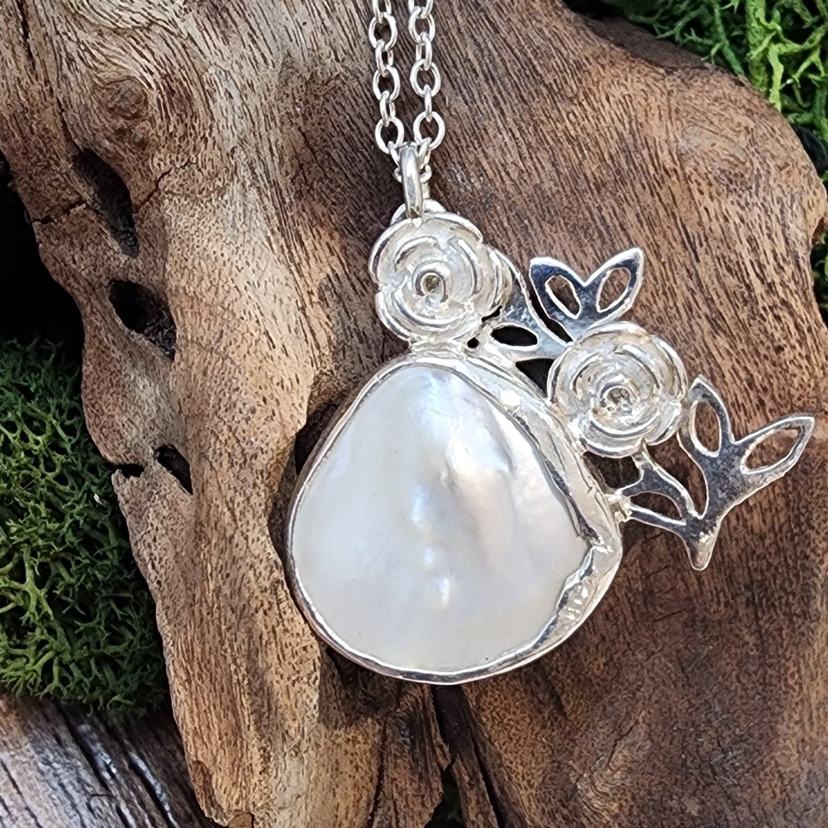Silver Mother of Pearl and Rose pendant, Mother of pearl, Sterling silver, Climbing roses, rose lover gift, Free uk postage