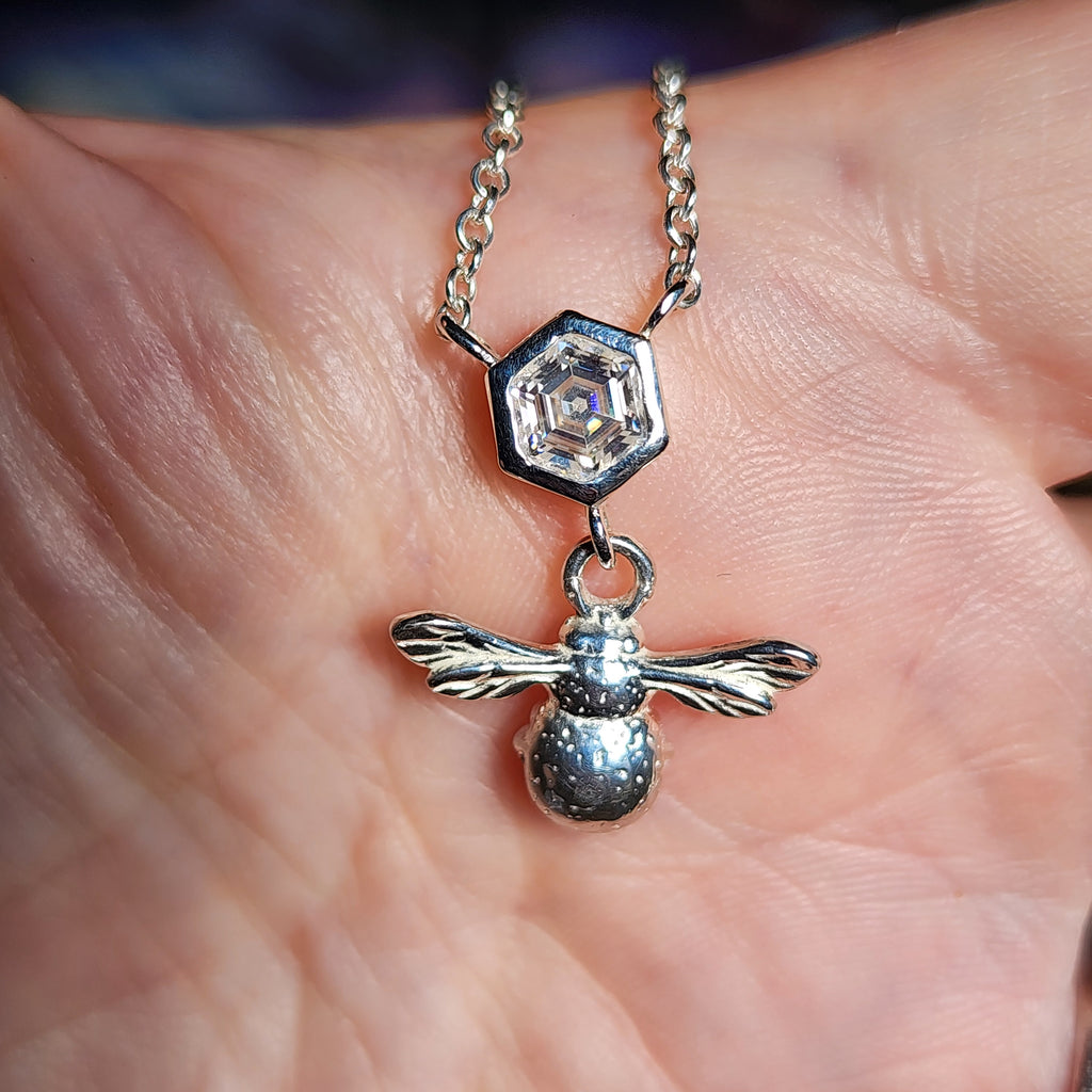 Silver bee pendant, Moissanite, honeycomb, summer jewellery, insect necklace, adjustable chain, ladies gift, birthday, anniversary, thankyou