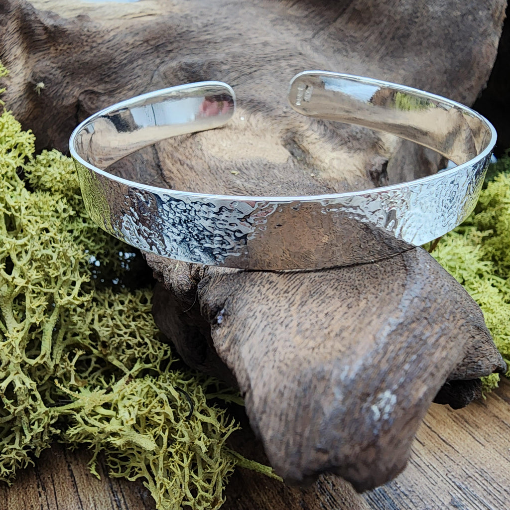Lace imprint cuff bangle, torque bangle, Lace pattern, open bangle, patterned bracelet, Lace ribbon, Gift idea, ladies, girls gift, birthday