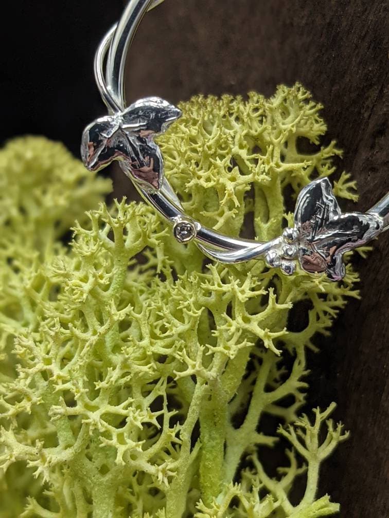 Diamond Ivy wreath pendant, made to order, silver necklace, woodland themed pendant,  Forest gift, Ivy leaf, Hedera, Fae, Pagan, Tree, Graduation, birthday