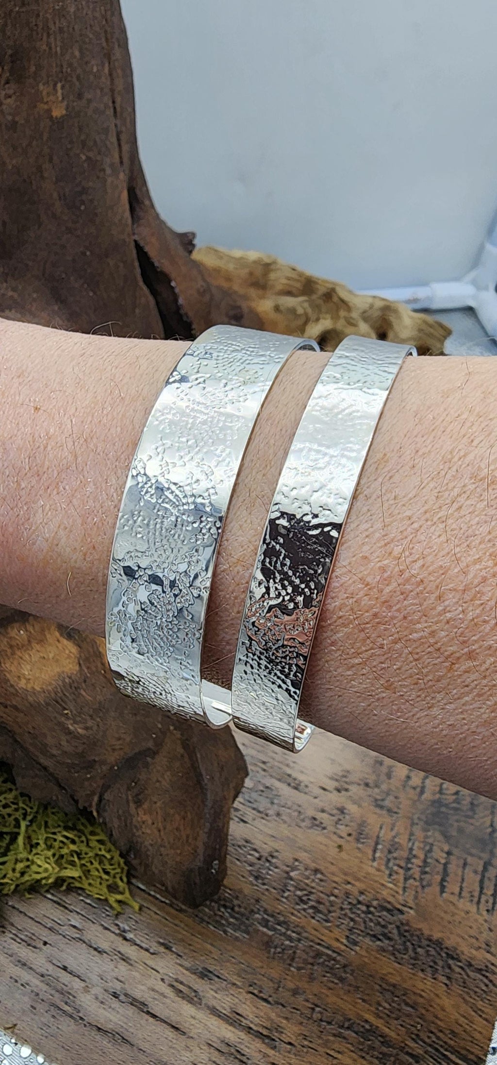 Lace imprint cuff bangle, torque bangle, Lace pattern, open bangle, patterned bracelet, Lace ribbon, Gift idea, ladies, girls gift, birthday