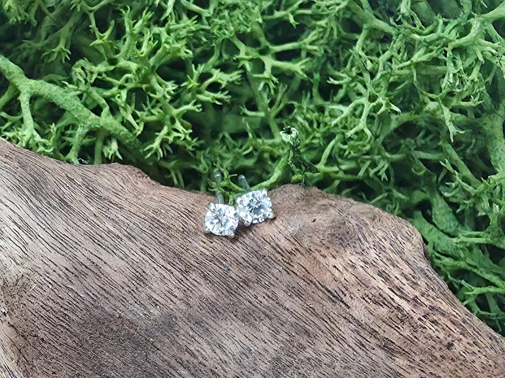 Sterling Silver 2.5mm Lab Grown Diamond Stud Earrings