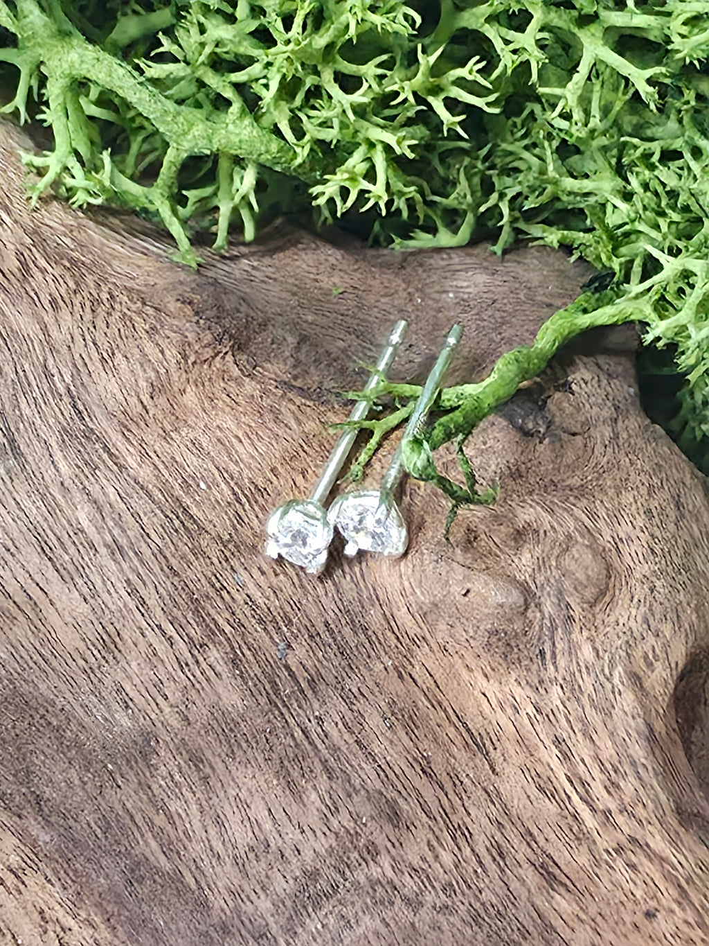 Sterling Silver 2.5mm Lab Grown Diamond Stud Earrings