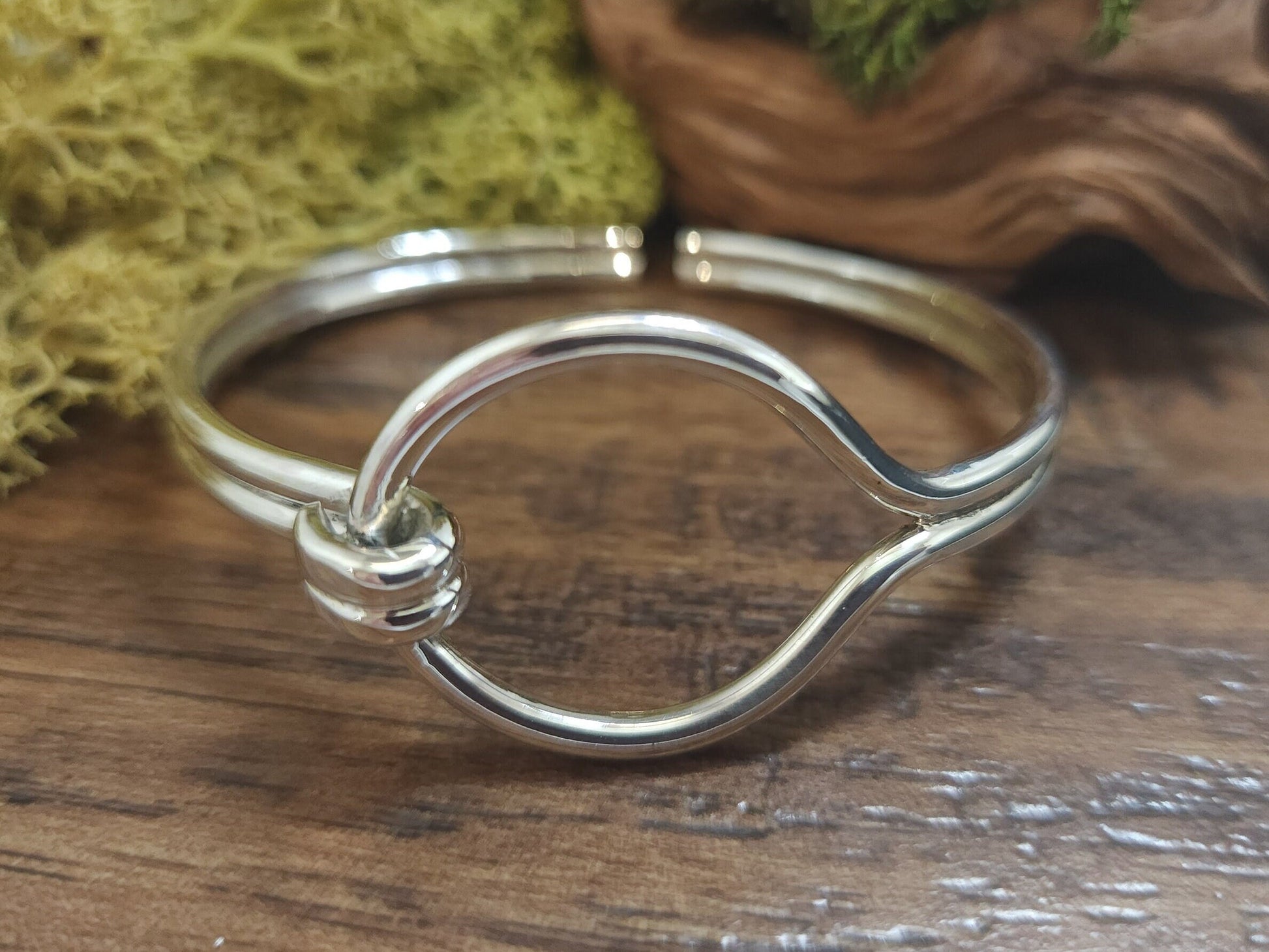 Sterling Silver Sussex Loop Bangle: Bronze Age Inspired Jewelry, historical jewellery, Handcrafted bangle, Sussex loop