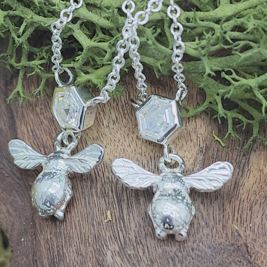Silver bee pendant, Moissanite, honeycomb, summer jewellery, insect necklace, adjustable chain, ladies gift, birthday, anniversary, thankyou